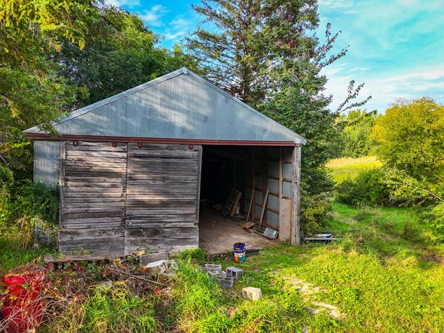 34774 400th ST St SE, Fosston, MN 56542