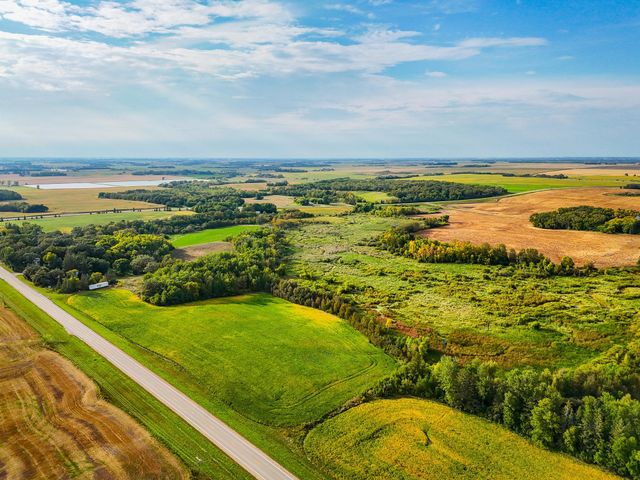 34774 400th ST St SE, Fosston, MN 56542