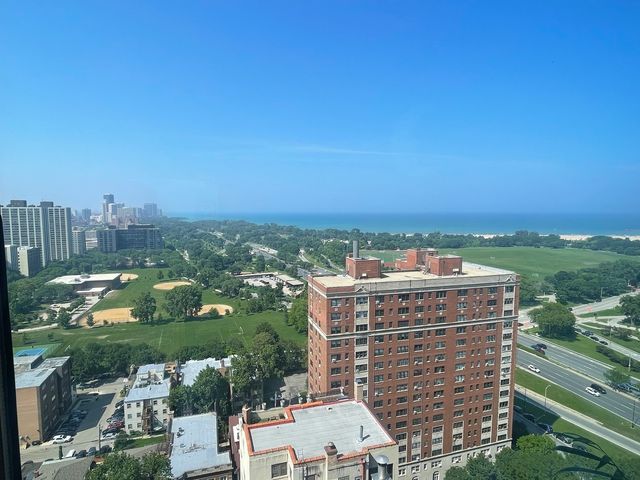 4250 N MARINE Drive 2632, Chicago, IL 60613