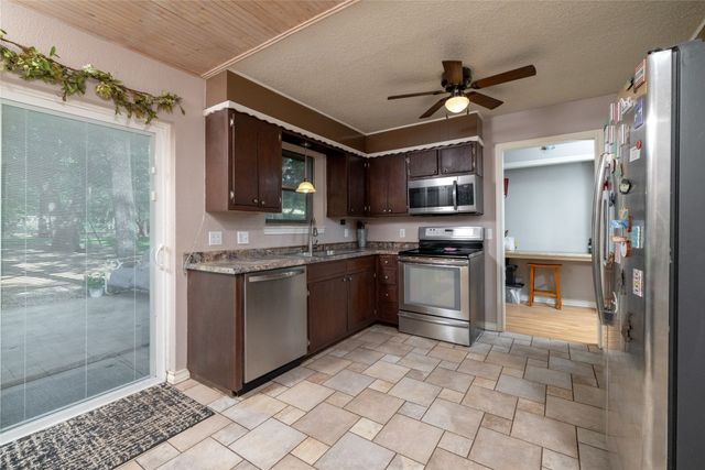 116 La Estada Drive, Weatherford, TX 76088