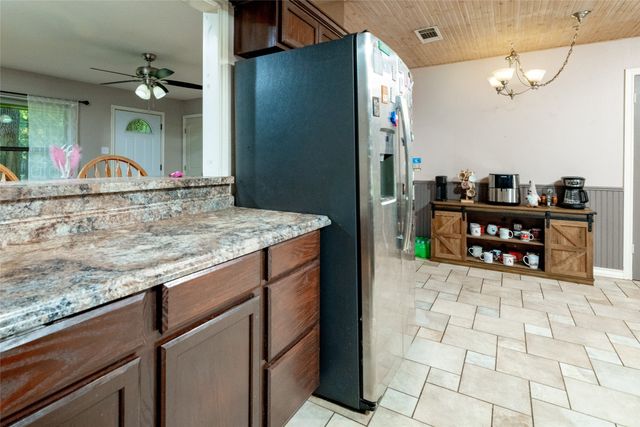 116 La Estada Drive, Weatherford, TX 76088