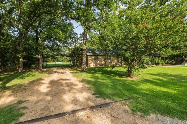116 La Estada Drive, Weatherford, TX 76088