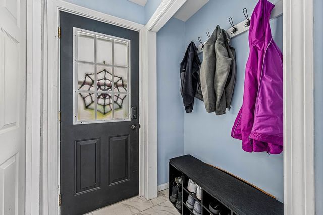 114 Crown Avenue, East Providence, RI 02915