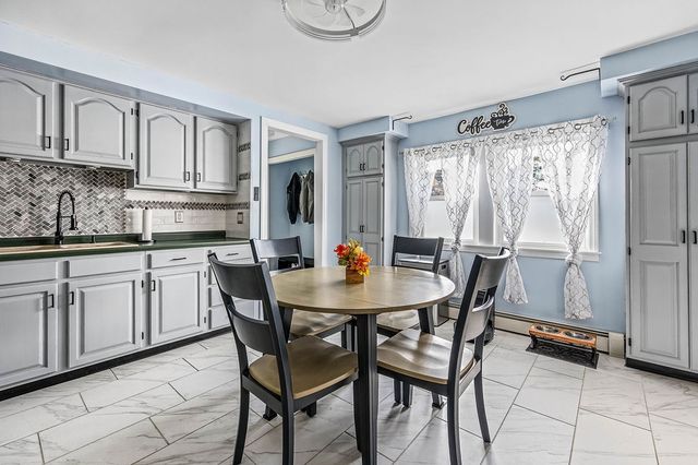 114 Crown Avenue, East Providence, RI 02915