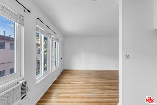 1248 Barry Avenue 7, Los Angeles, CA 90025