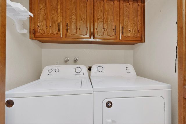 9214 Admiral Lowell Place NE, Albuquerque, NM 87111