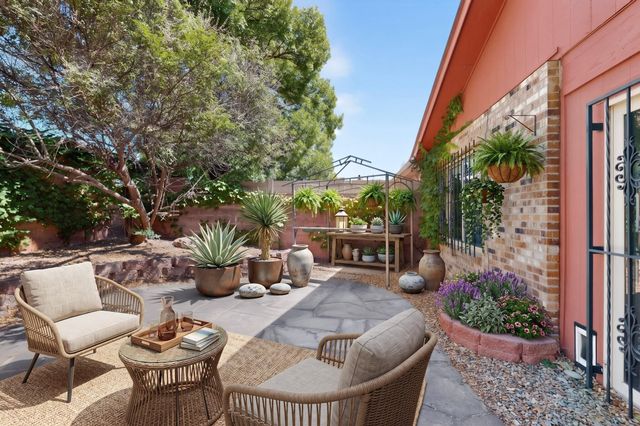 9214 Admiral Lowell Place NE, Albuquerque, NM 87111