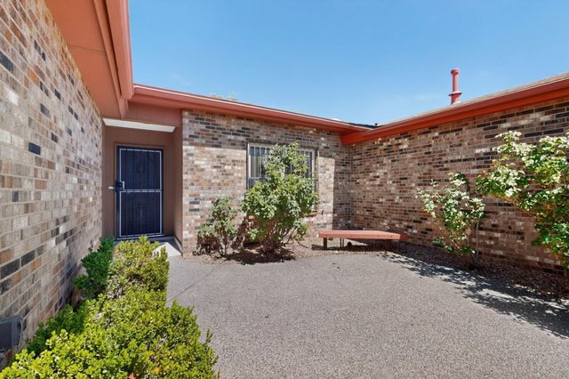 9214 Admiral Lowell Place NE, Albuquerque, NM 87111