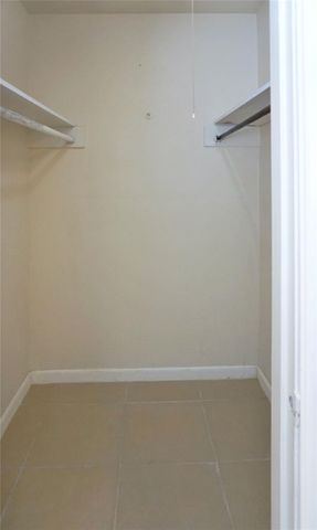 938 Greatwood Drive, Houston, TX 77013
