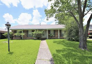 938 Greatwood Drive, Houston, TX 77013
