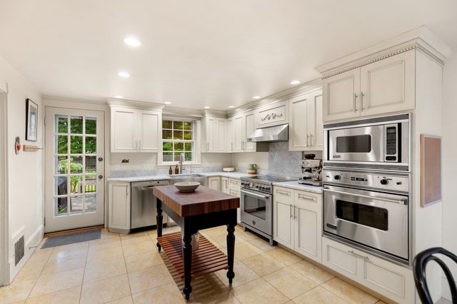 82 Old River Place, Dedham, MA 02026