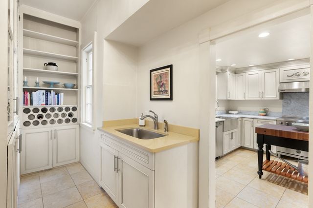 82 Old River Place, Dedham, MA 02026