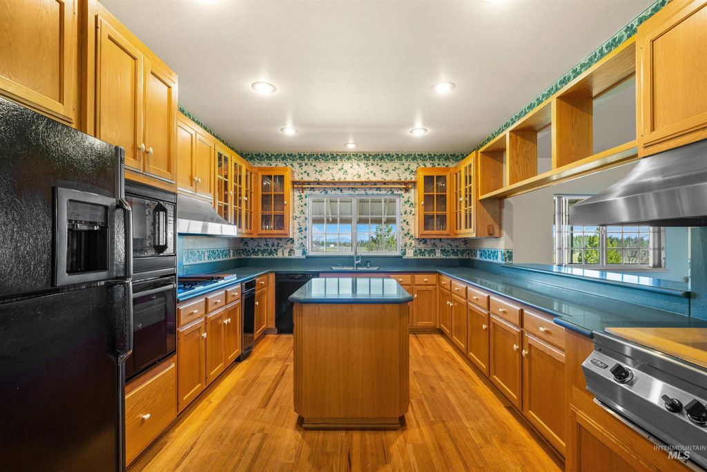 3592 Freeman Creek Rd, Lenore, ID 83541 photo 11