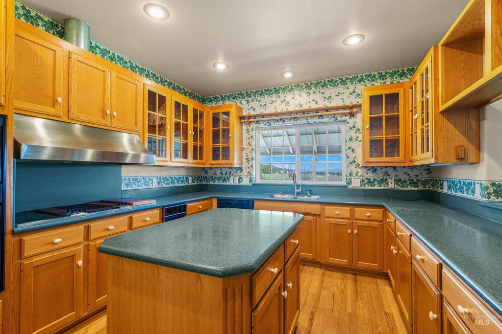 3592 Freeman Creek Rd, Lenore, ID 83541 photo 12