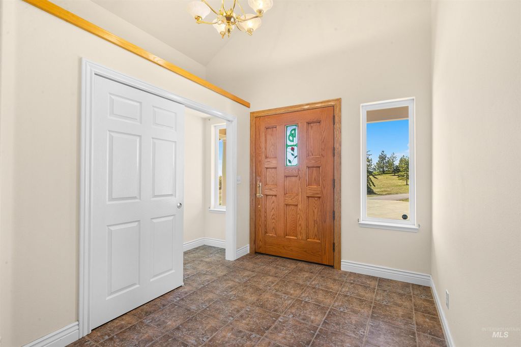 3592 Freeman Creek Rd, Lenore, ID 83541 photo 6