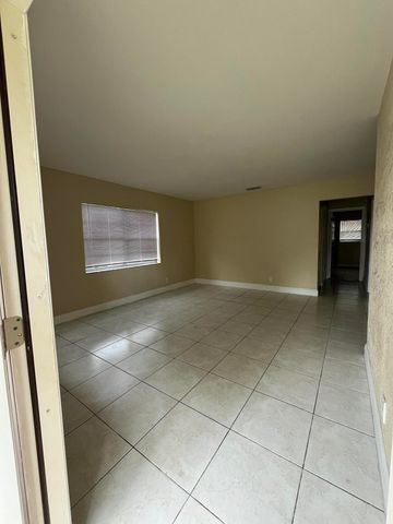 1045 Miami Boulevard, Delray Beach, FL 33483