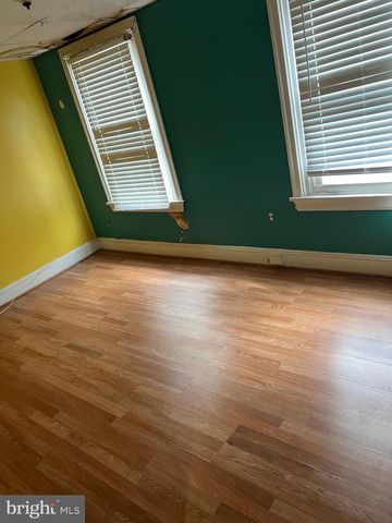 8016 WALKER ST, Philadelphia, PA 19136