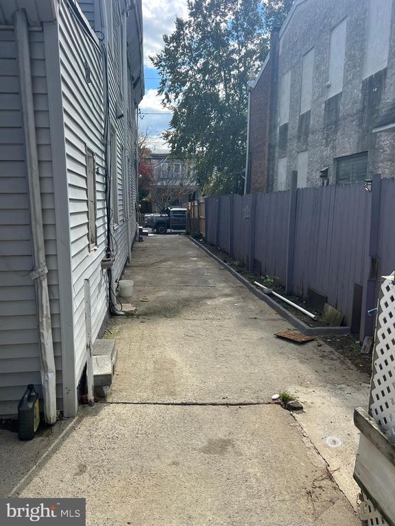 8016 WALKER ST, Philadelphia, PA 19136