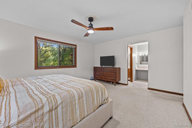6138 Sundance Trail, Genoa Township, MI 48116