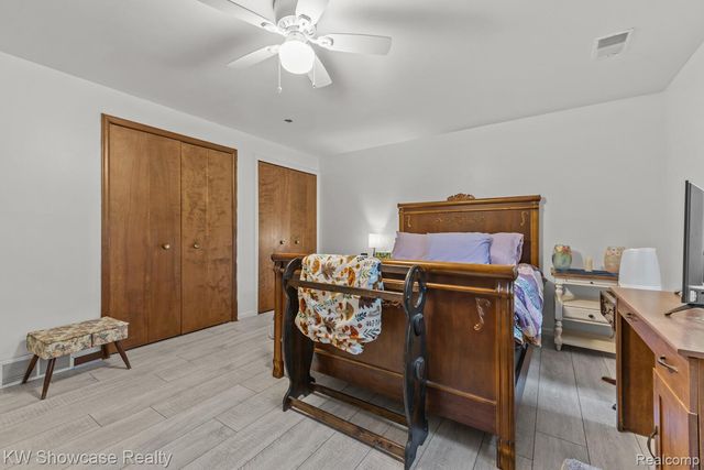 6138 Sundance Trail, Genoa Township, MI 48116
