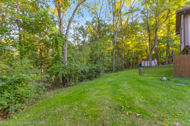 6138 Sundance Trail, Genoa Township, MI 48116