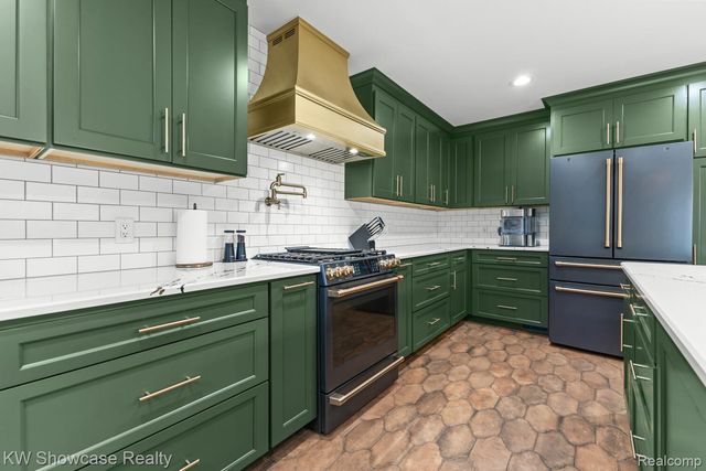 6138 Sundance Trail, Genoa Township, MI 48116