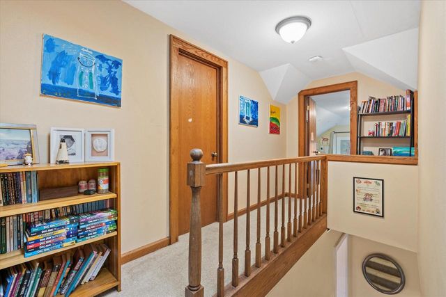 5916 W Wells STREET, Wauwatosa, WI 53213