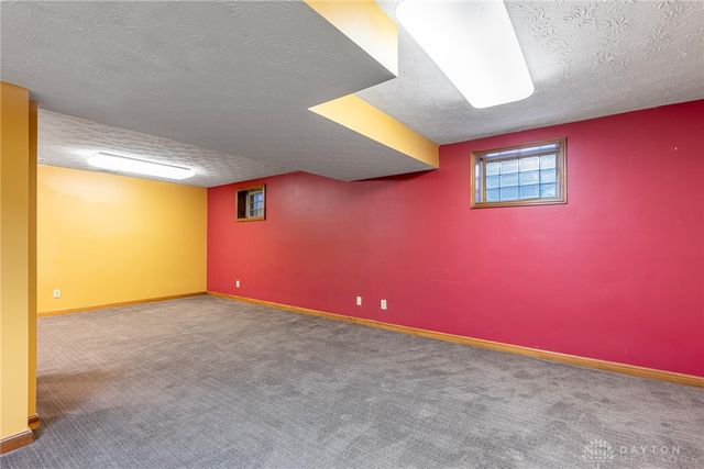 320 Springmill Drive, Springboro, OH 45066