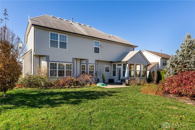 320 Springmill Drive, Springboro, OH 45066