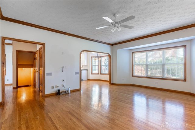 320 Springmill Drive, Springboro, OH 45066