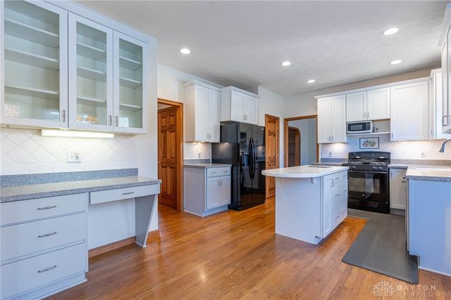 320 Springmill Drive, Springboro, OH 45066