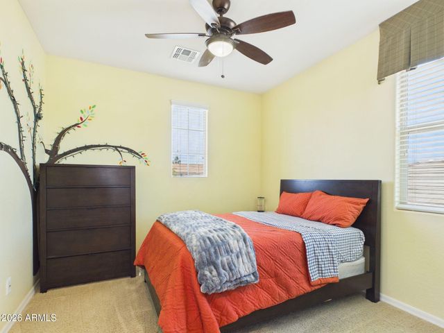 2567 E PENEDES Drive, Gilbert, AZ 85298