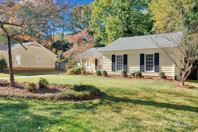 9310 Harps Mill Court, Charlotte, NC 28270