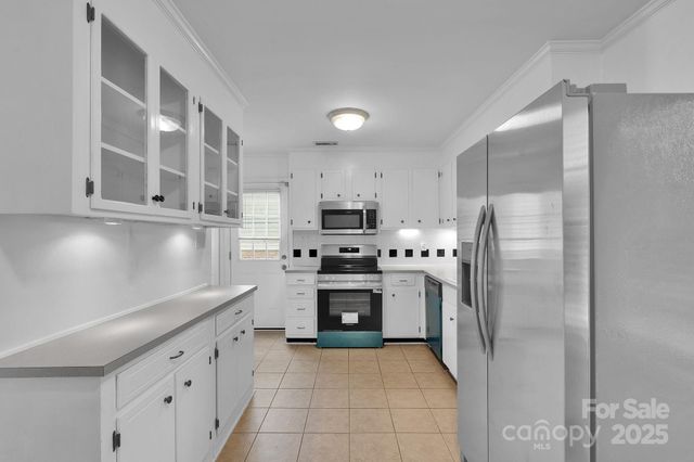 9310 Harps Mill Court, Charlotte, NC 28270