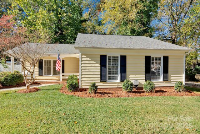 9310 Harps Mill Court, Charlotte, NC 28270