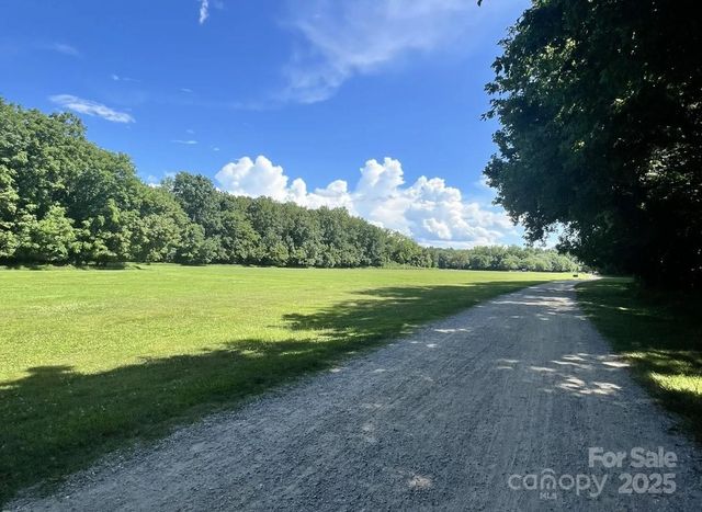 9310 Harps Mill Court, Charlotte, NC 28270