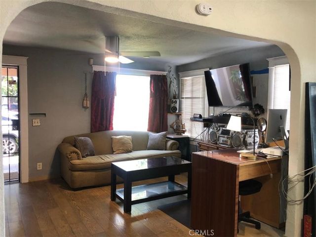 424 E 91st Street, Los Angeles, CA 90003