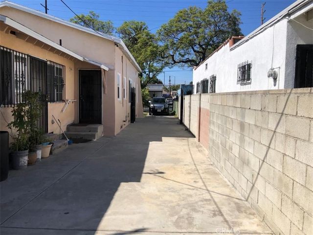 424 E 91st Street, Los Angeles, CA 90003