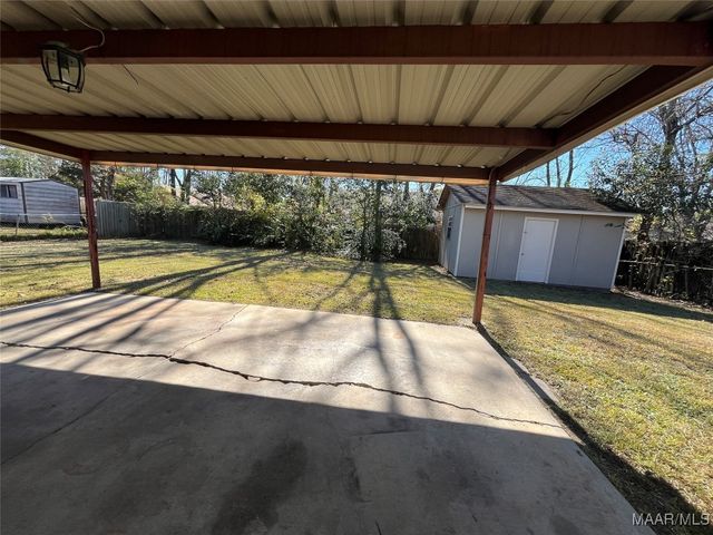 6724 CAPOUANO Drive, Montgomery, AL 36116