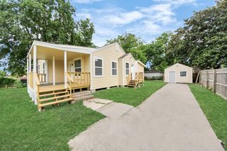 608 Thomas Avenue, Pasadena, TX 77506