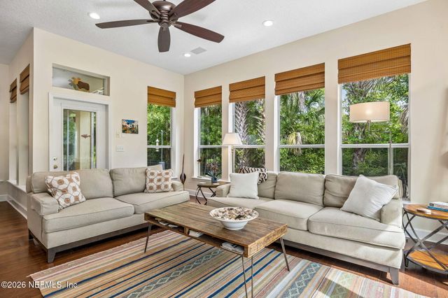 447 W MILL CHASE Court, Ponte Vedra Beach, FL 32082
