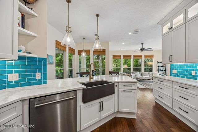 447 W MILL CHASE Court, Ponte Vedra Beach, FL 32082