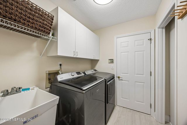 447 W MILL CHASE Court, Ponte Vedra Beach, FL 32082