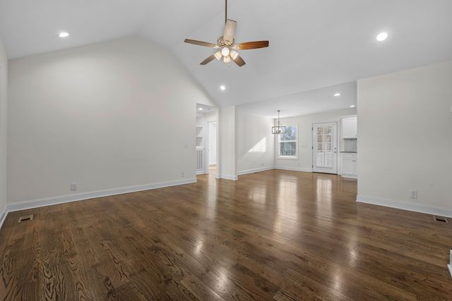 1536 Fairfield Pike, Shelbyville, TN 37160