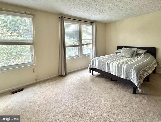 2800 NESTOR CT, Bowie, MD 20716