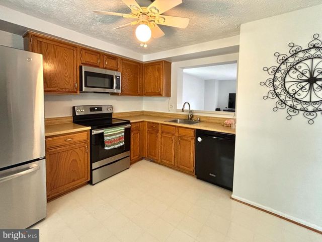 2800 NESTOR CT, Bowie, MD 20716