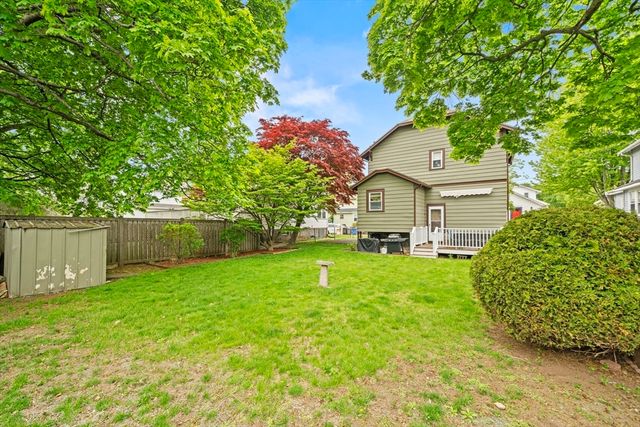 93 Baxter Ave, Quincy, MA 02169