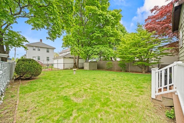 93 Baxter Ave, Quincy, MA 02169