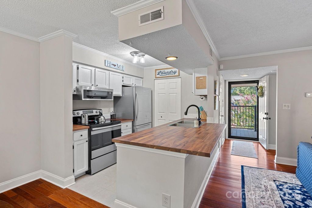 11017 Running Ridge Road, Charlotte, NC 28226