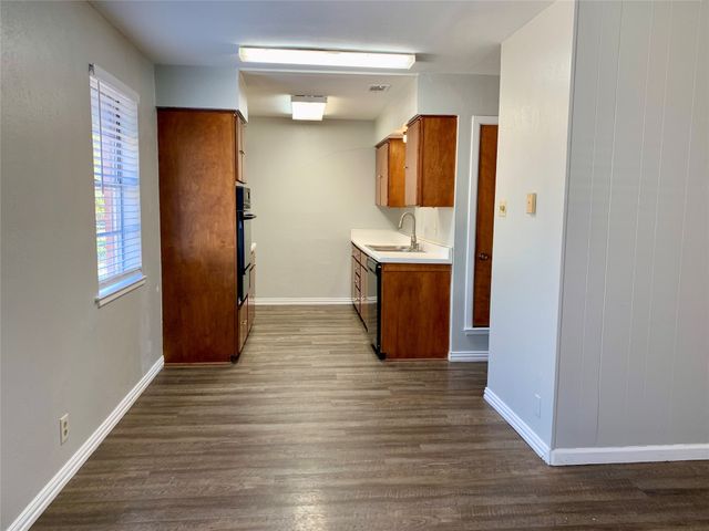 909 Memorial Drive, Wylie, TX 75098